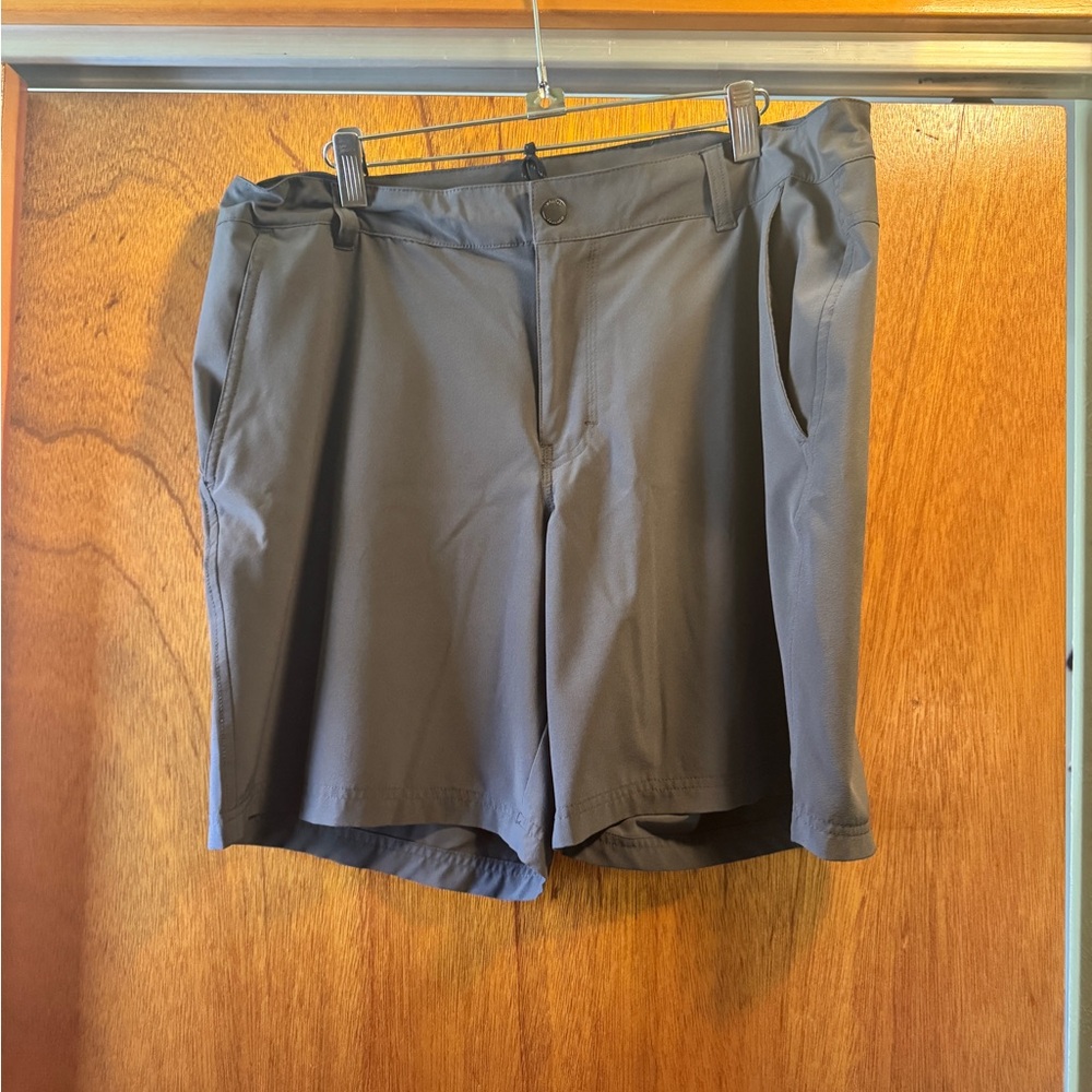 Columbia shorts